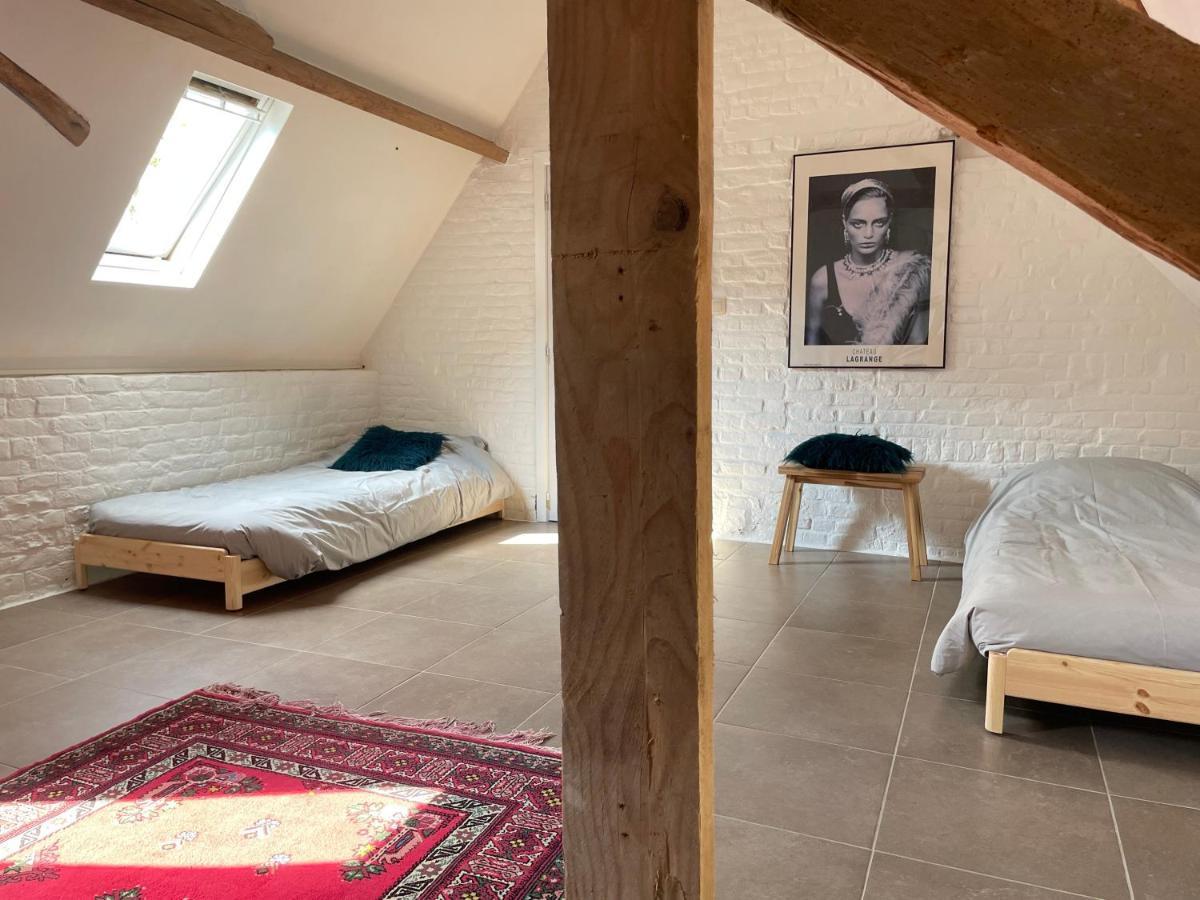 La Canopee Des Arbres, Juliette Ellezelles Exterior foto